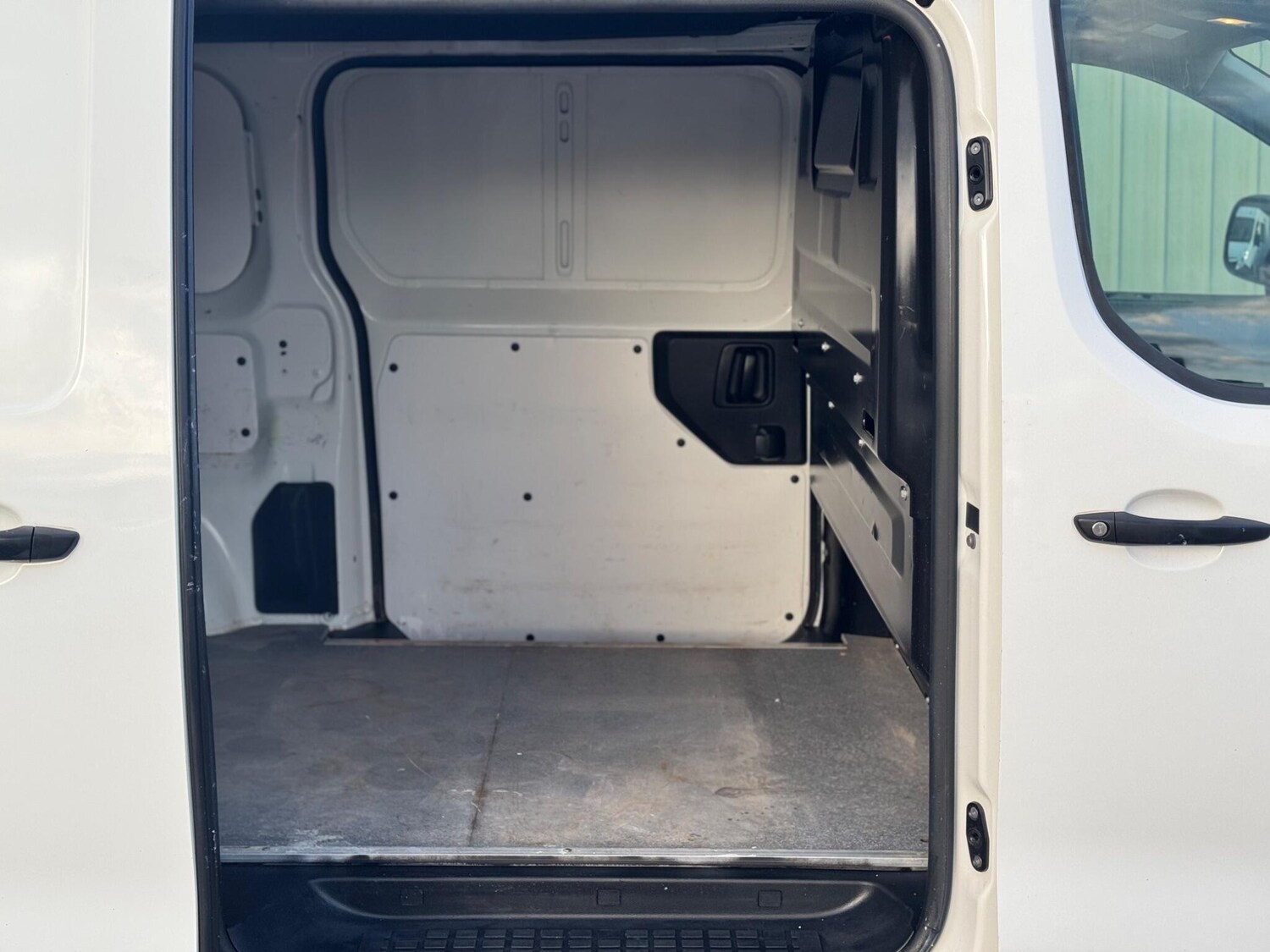 Used Citroen Dispatch 2019 for sale - 77538549: Photo 36