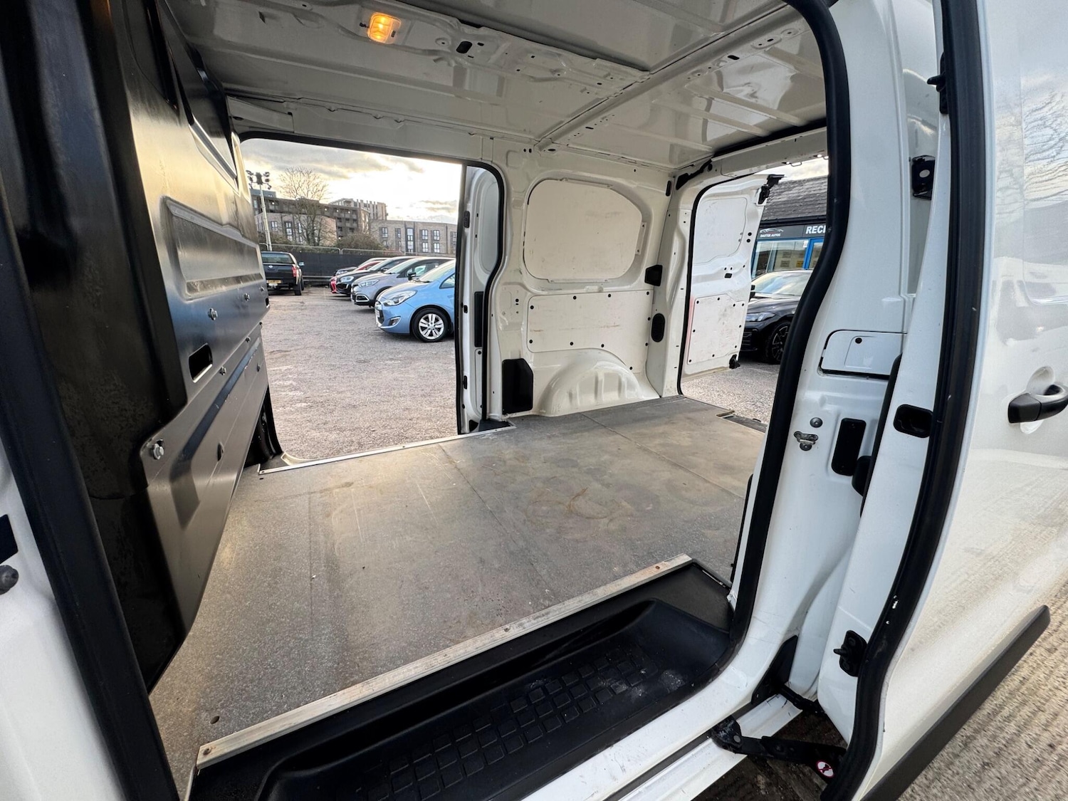 Used Citroen Dispatch 2019 for sale - 77538549: Photo 42