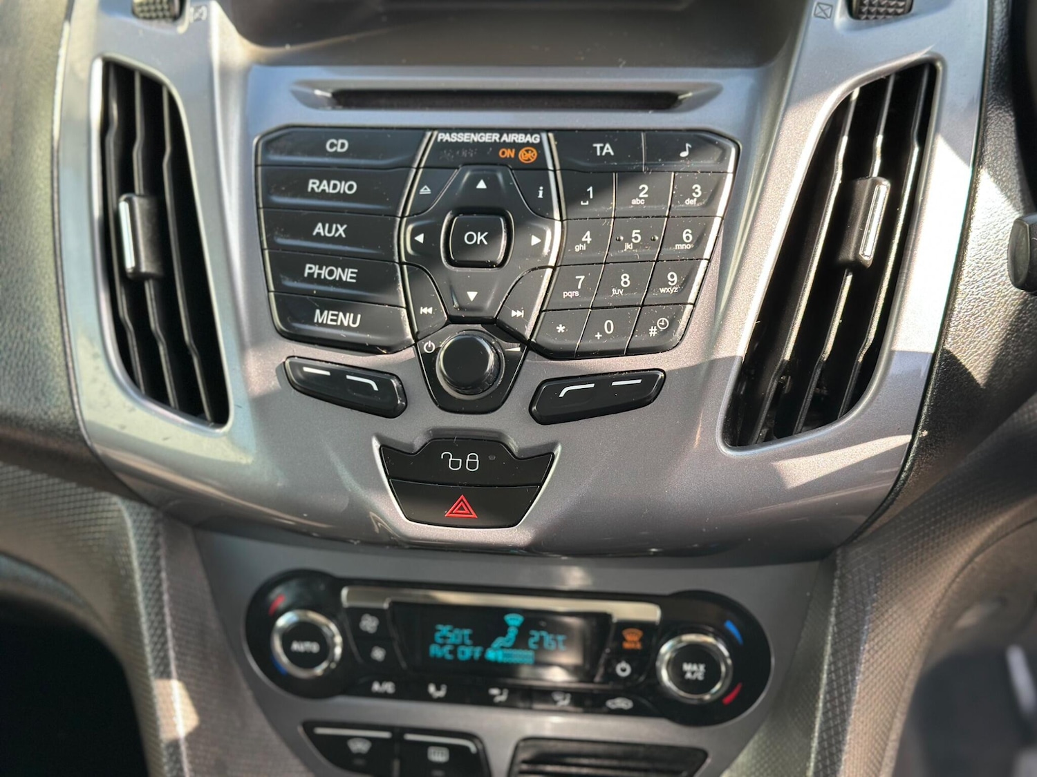 Used Ford Grand Tourneo Connect 2015 for sale - 77671355: Photo 13