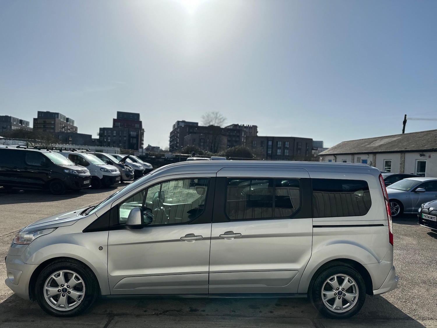 Used Ford Grand Tourneo Connect 2015 for sale - 77671355: Photo 22