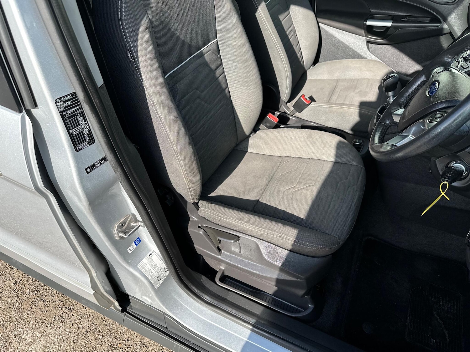 Used Ford Grand Tourneo Connect 2015 for sale - 77671355: Photo 31