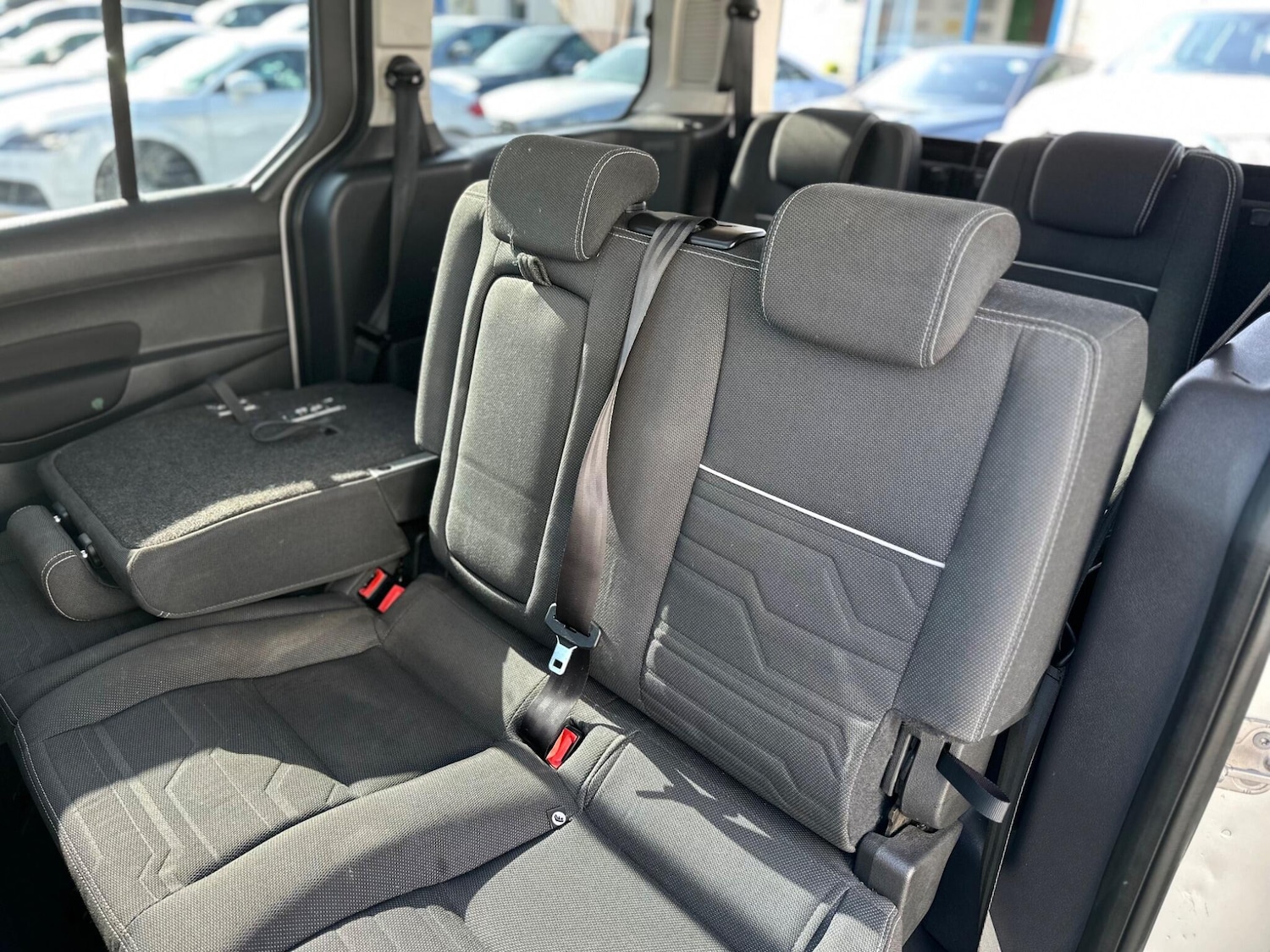 Used Ford Grand Tourneo Connect 2015 for sale - 77671355: Photo 56