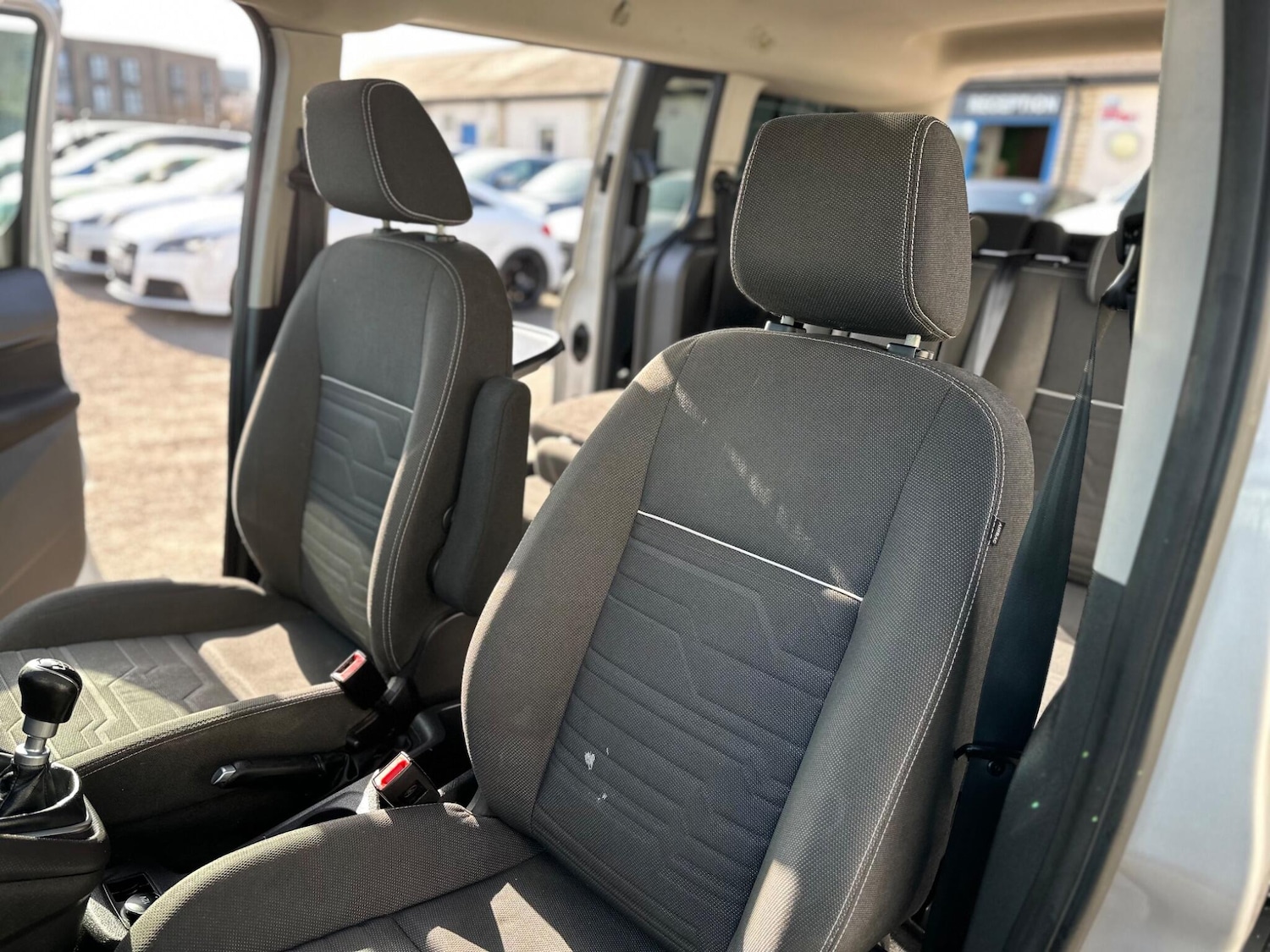 Used Ford Grand Tourneo Connect 2015 for sale - 77671355: Photo 62