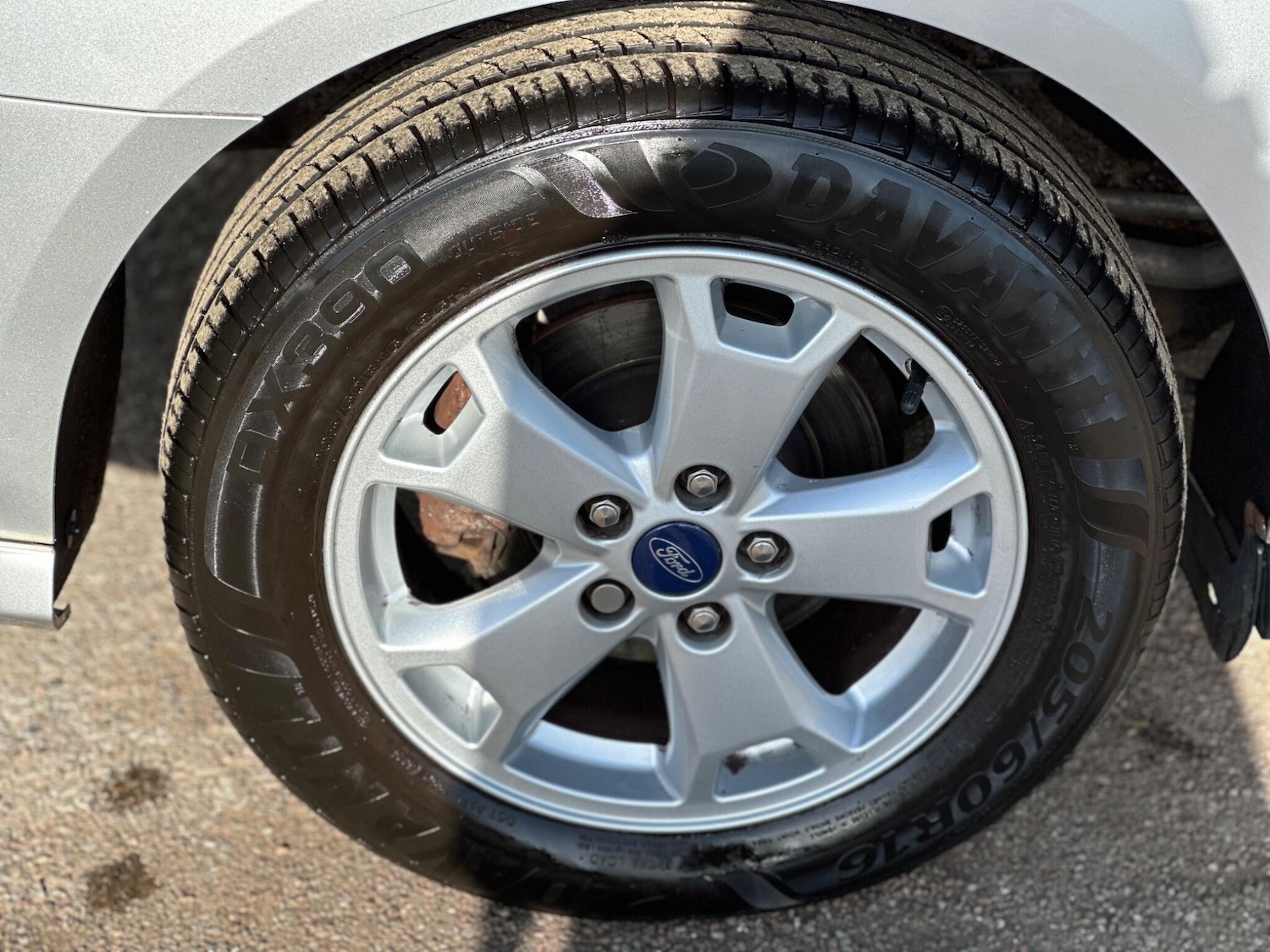 Used Ford Grand Tourneo Connect 2015 for sale - 77671355: Photo 65