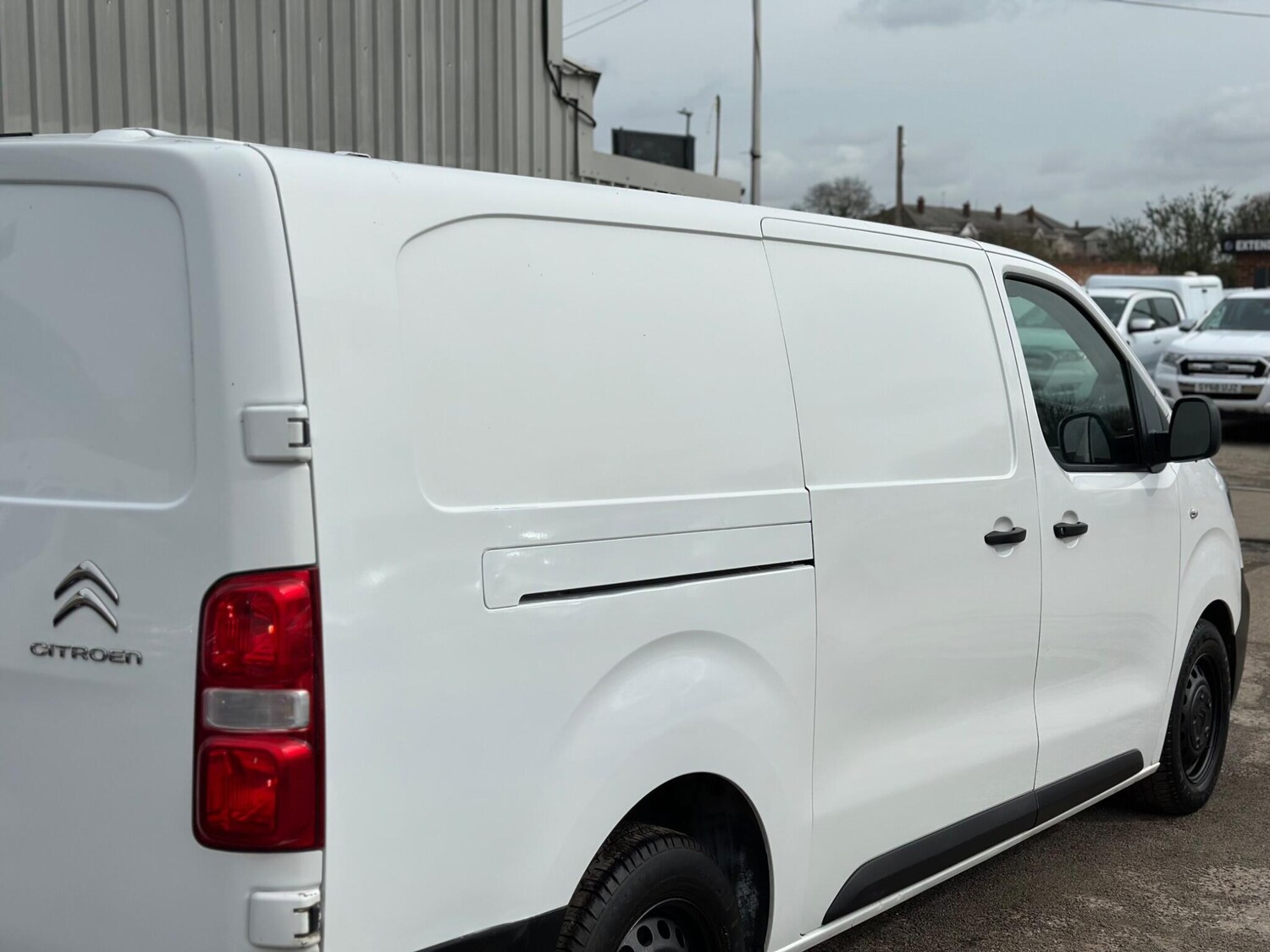 Used Citroen Dispatch 2019 for sale - 77883047: Photo 28