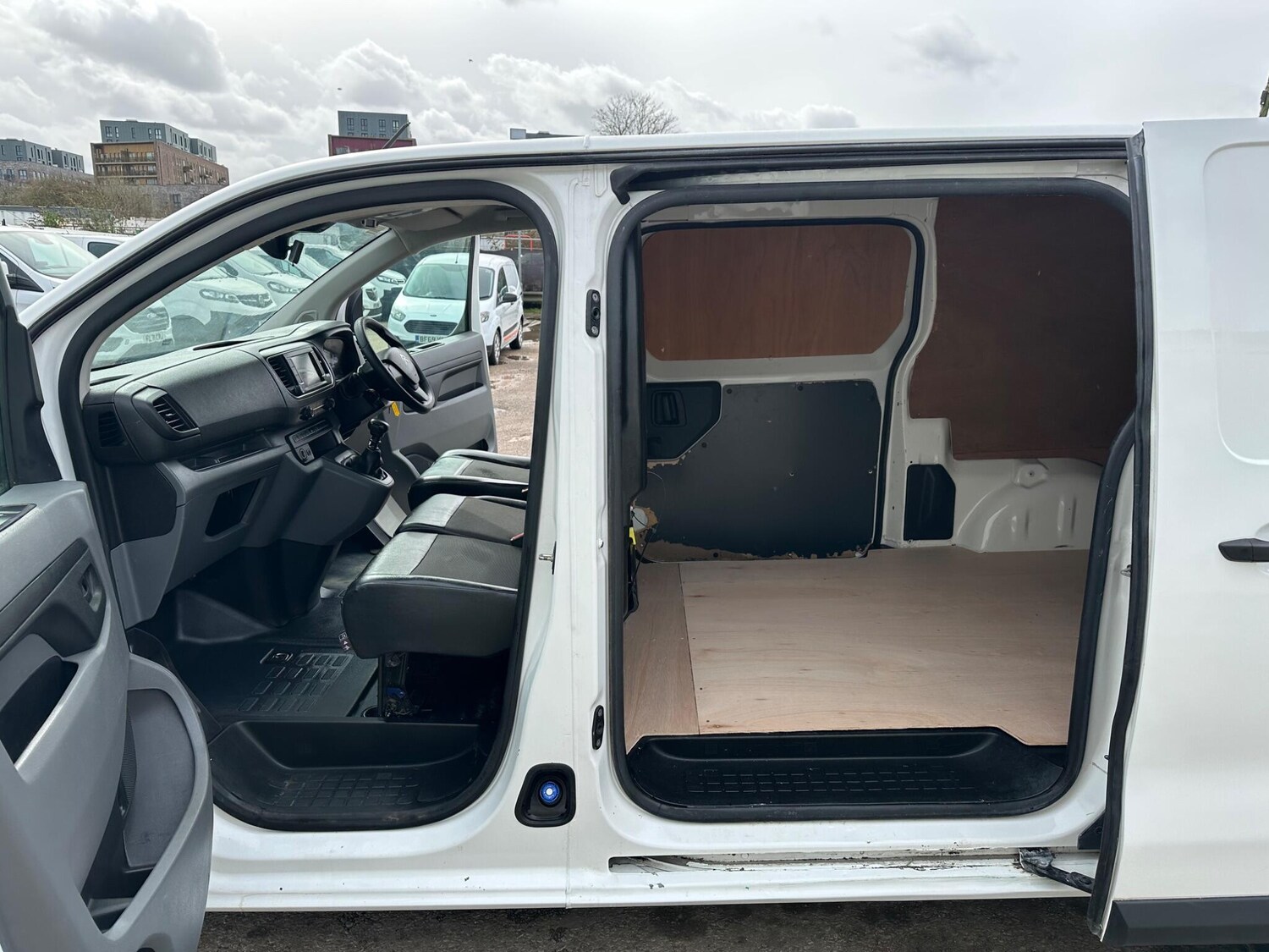 Used Citroen Dispatch 2019 for sale - 77883047: Photo 55