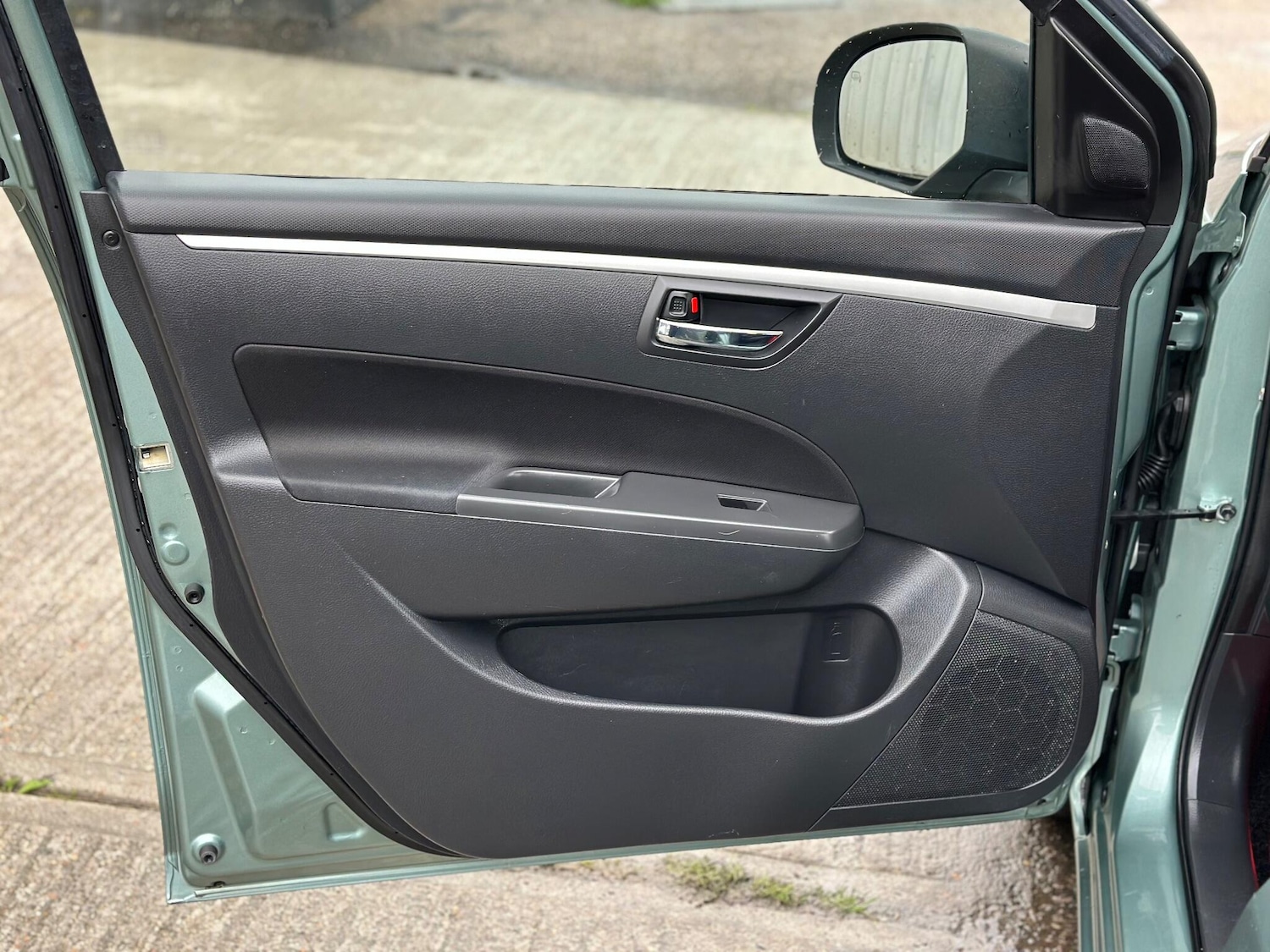 Used Suzuki Swift 2013 for sale - 76671543: Photo 28