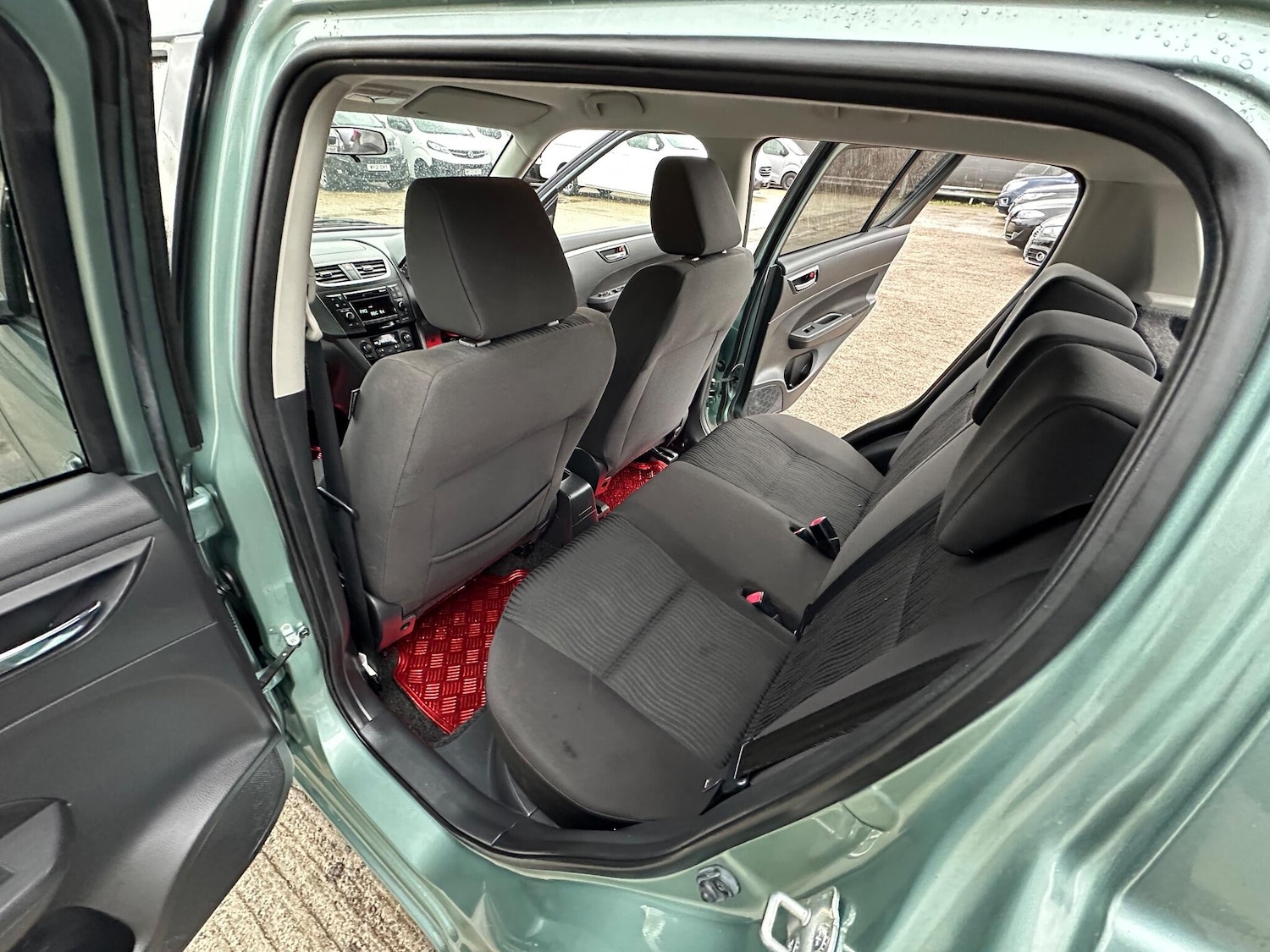 Used Suzuki Swift 2013 for sale - 76671543: Photo 35