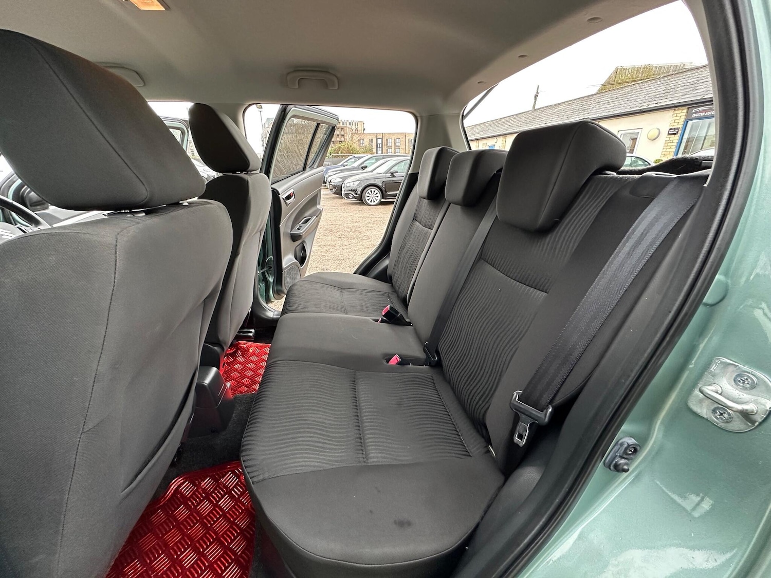 Used Suzuki Swift 2013 for sale - 76671543: Photo 36