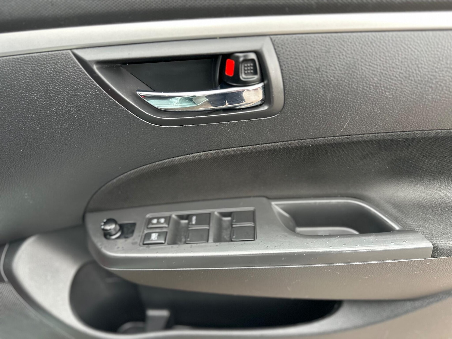 Used Suzuki Swift 2013 for sale - 76671543: Photo 49