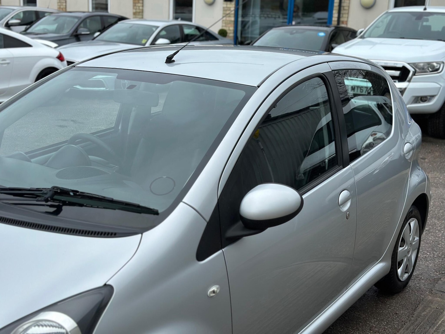 Used Toyota AYGO 2011 for sale - 77696097: Photo 24