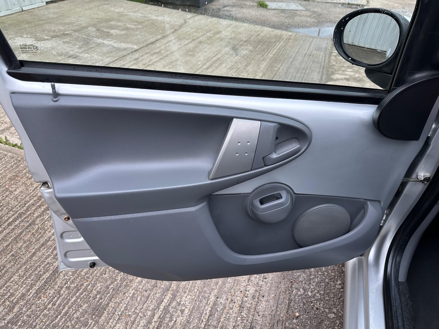 Used Toyota AYGO 2011 for sale - 77696097: Photo 47