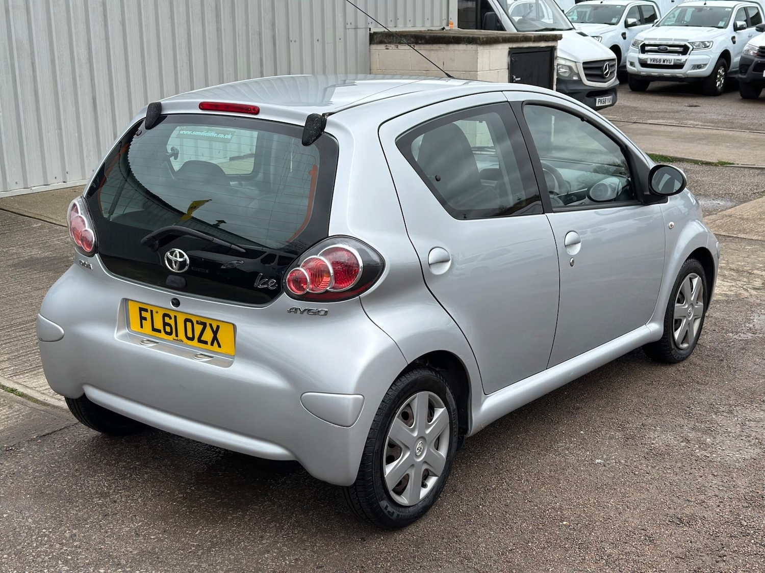 Used Toyota AYGO 2011 for sale - 77696097: Photo 7