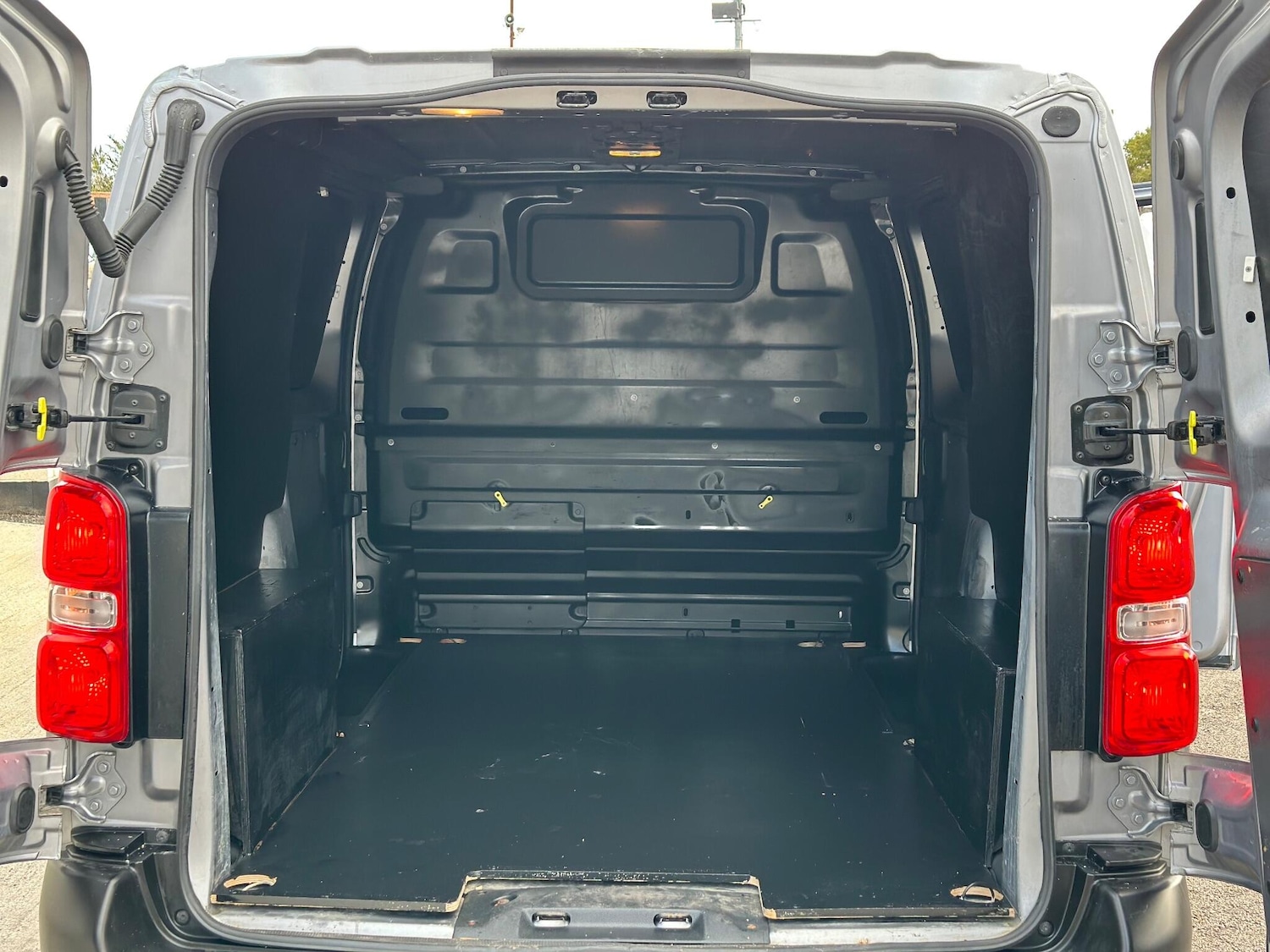 Used Citroen Dispatch 2021 for sale - 76283452: Photo 47