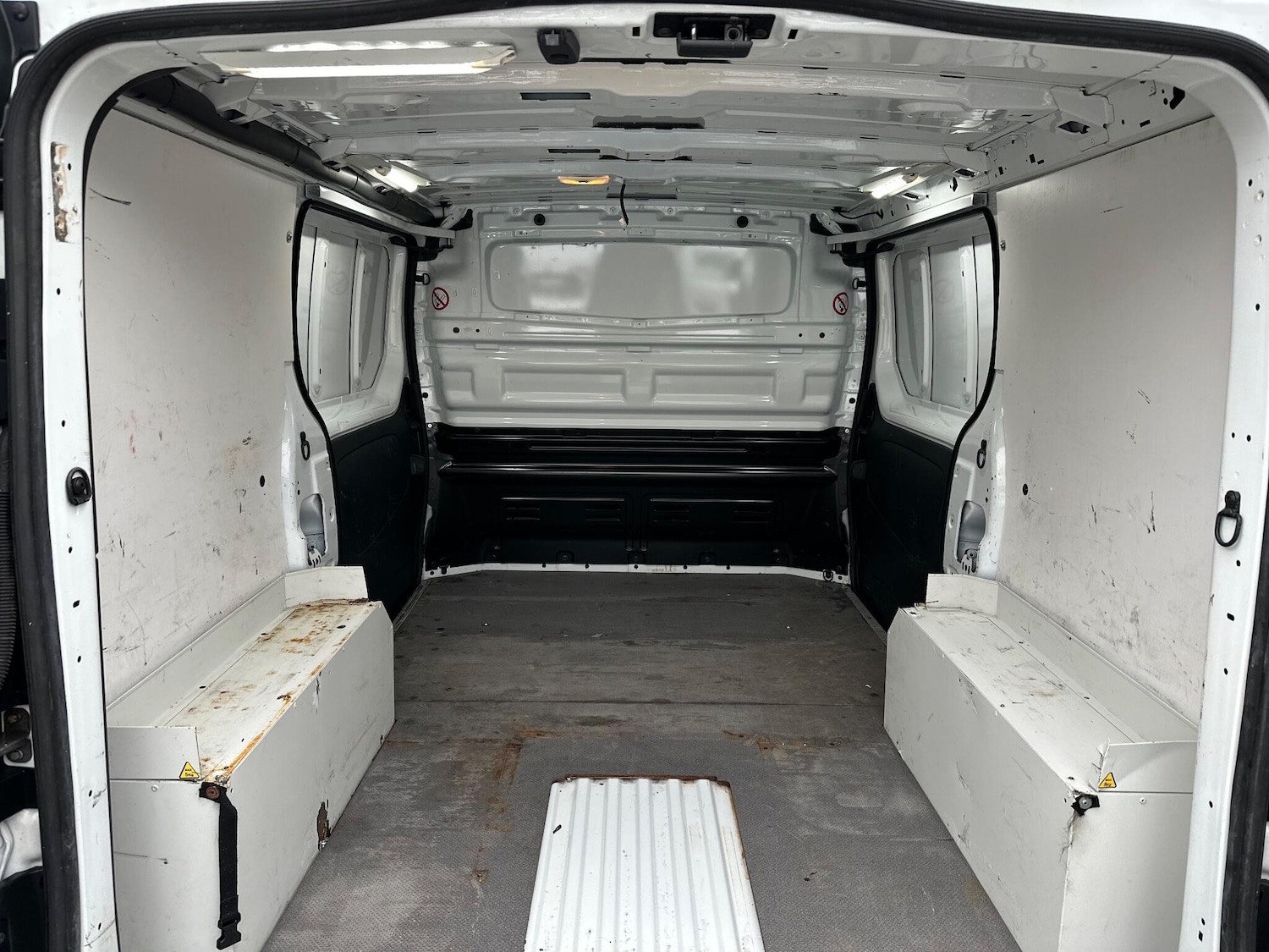 Used Vauxhall Vivaro 2016 for sale - 76926188: Photo 44