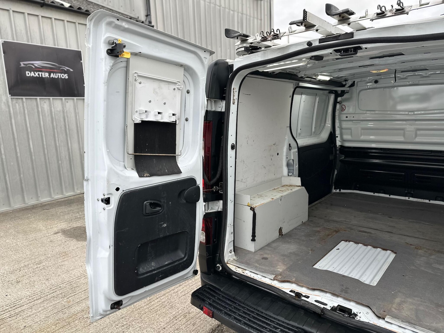 Used Vauxhall Vivaro 2016 for sale - 76926188: Photo 45