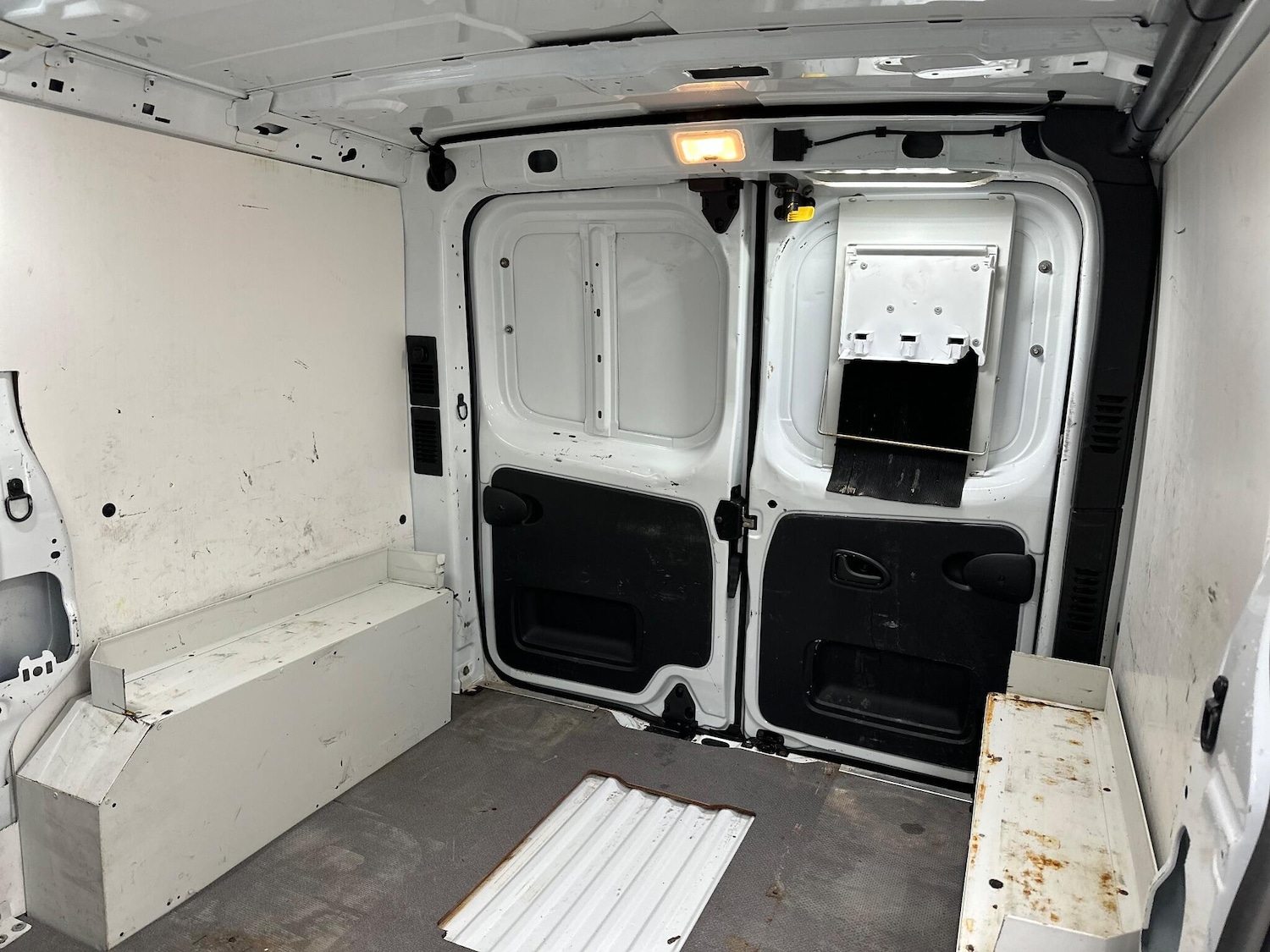 Used Vauxhall Vivaro 2016 for sale - 76926188: Photo 48