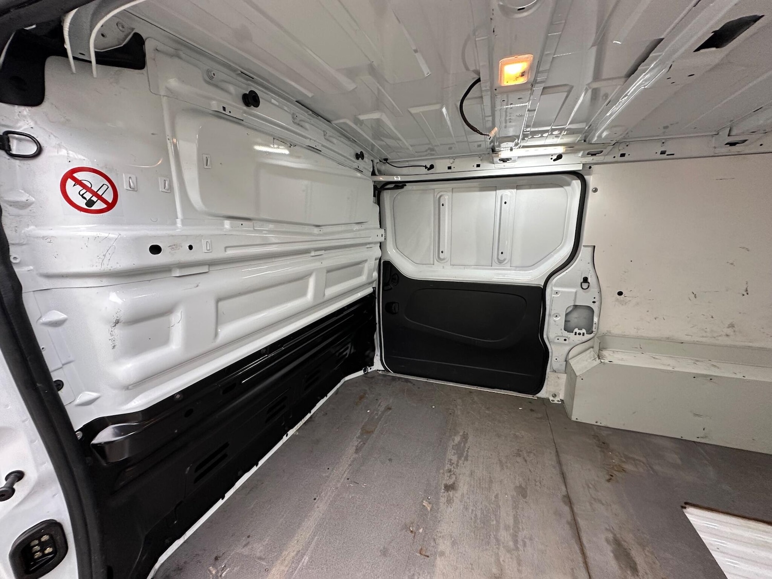 Used Vauxhall Vivaro 2016 for sale - 76926188: Photo 49