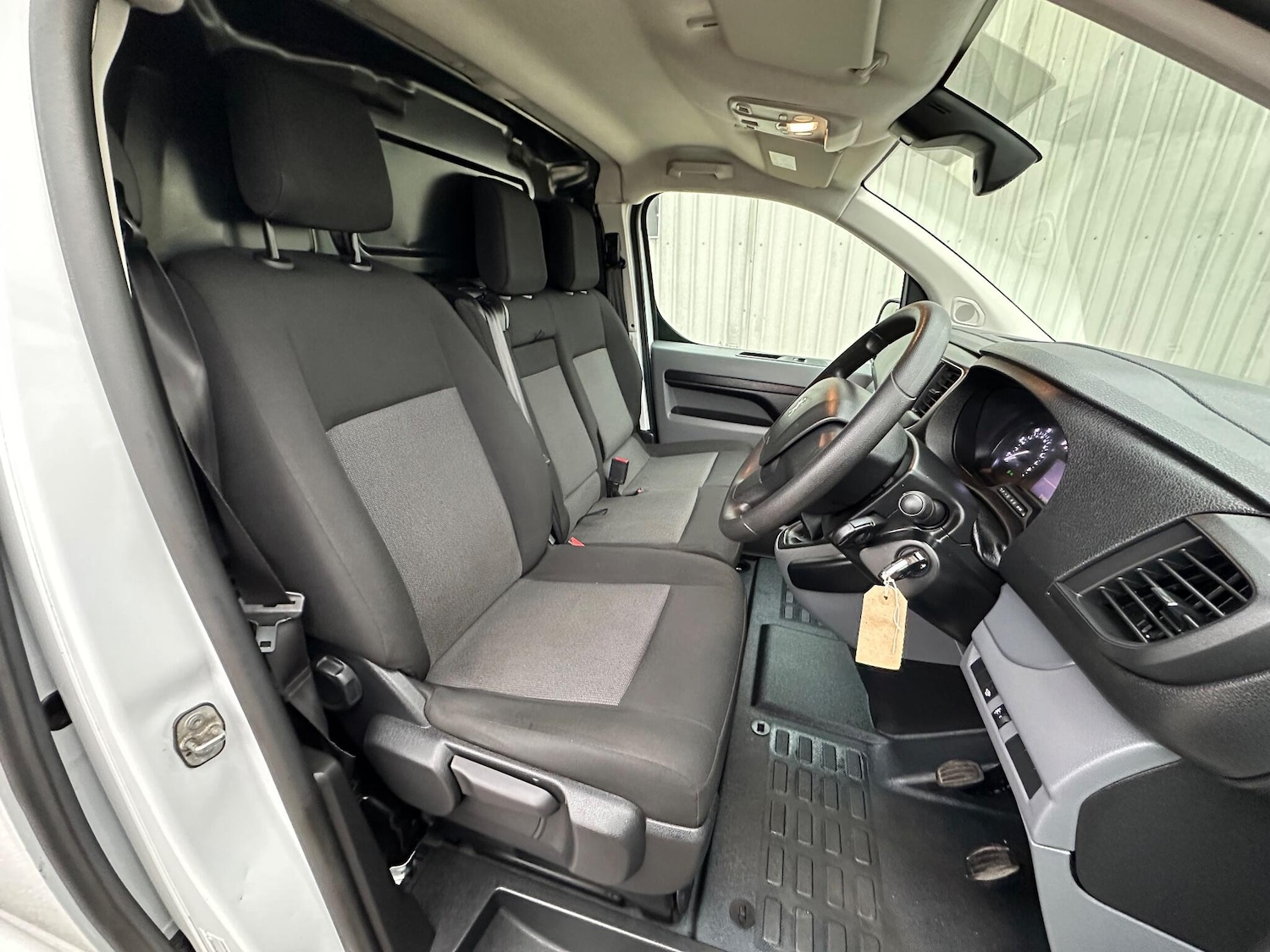 Used Peugeot Expert 2022 for sale - 77440125: Photo 13