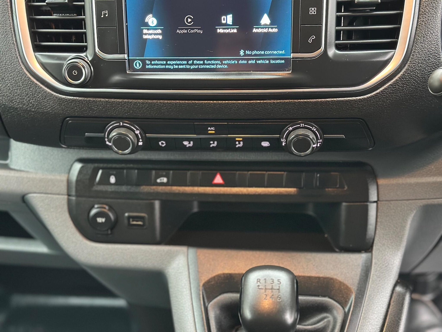 Used Peugeot Expert 2022 for sale - 77440125: Photo 37