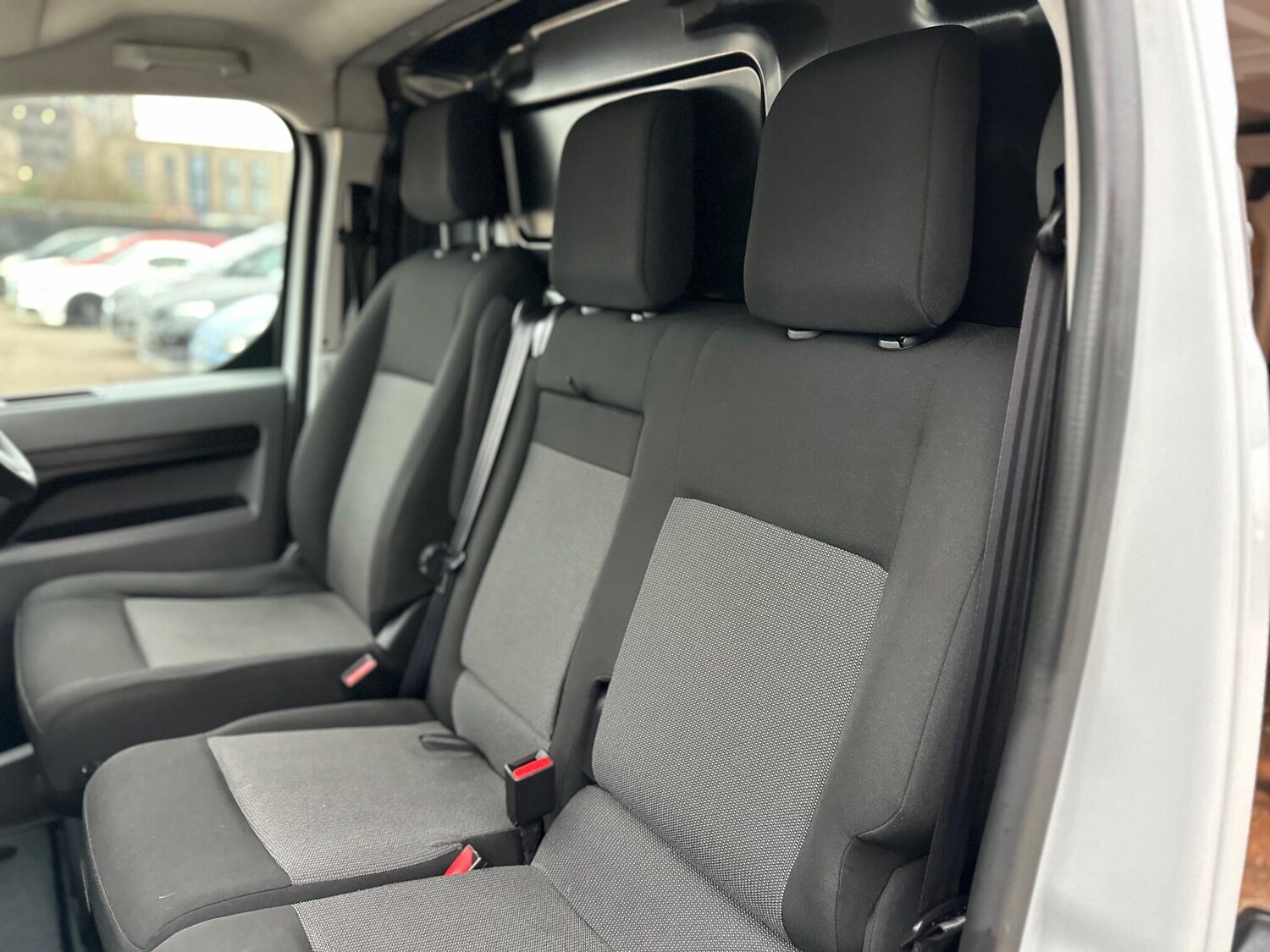 Used Peugeot Expert 2022 for sale - 77440125: Photo 52