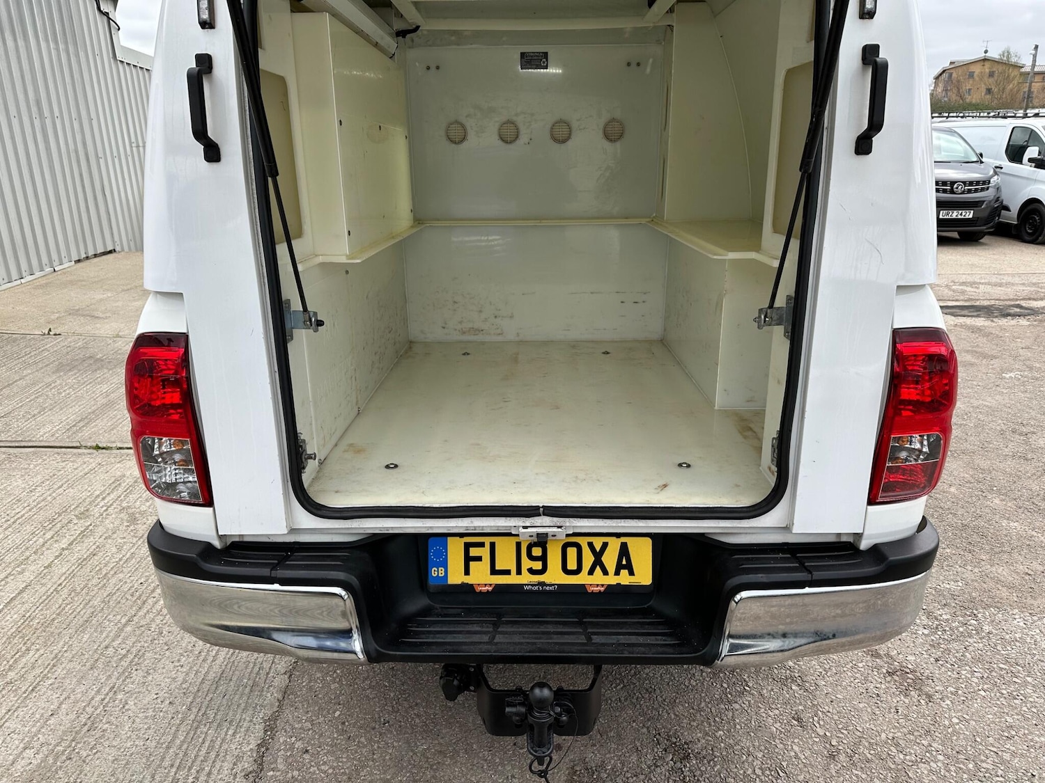 Used Toyota Hilux 2019 for sale - 77883586: Photo 54