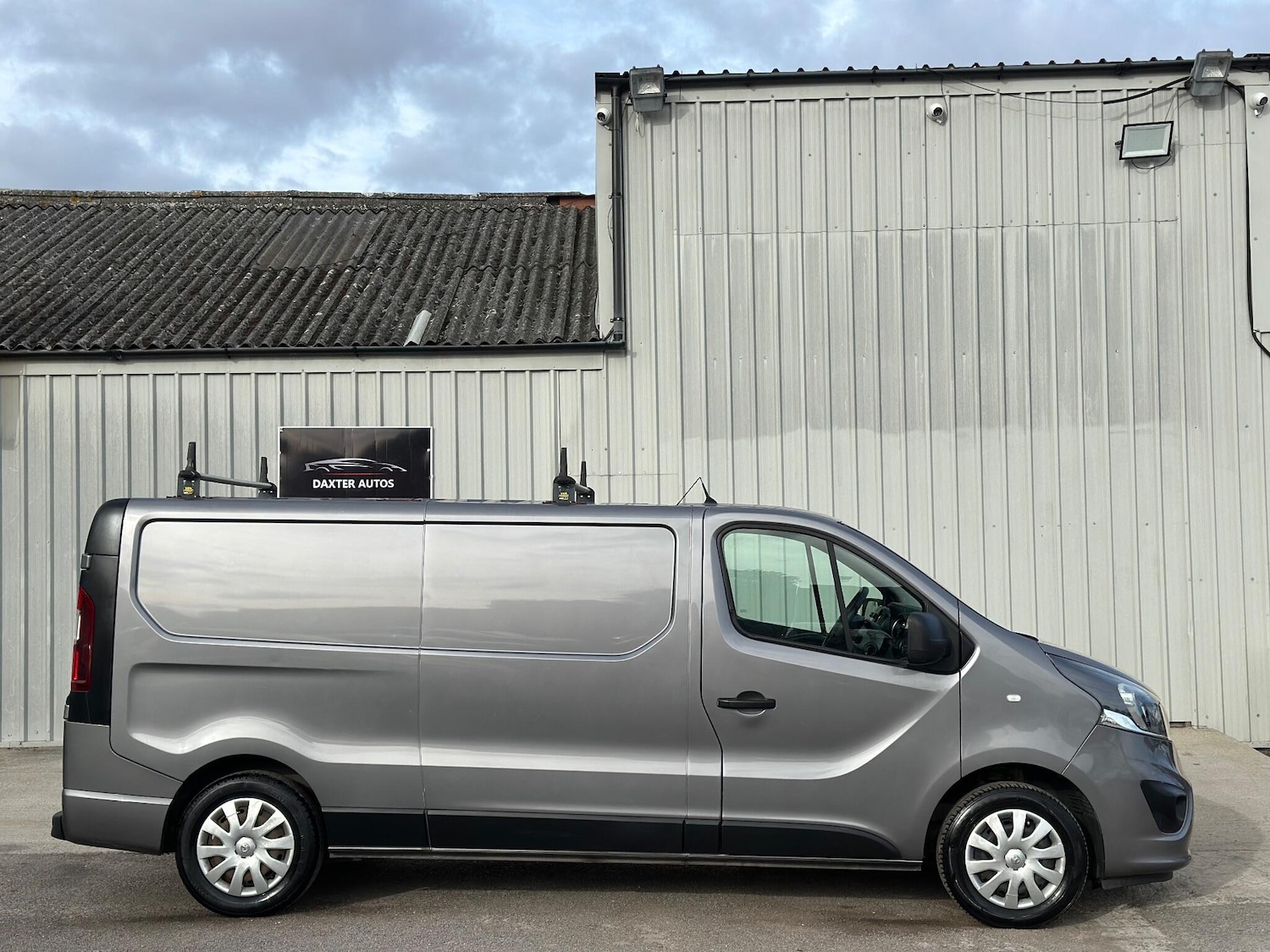 Used Vauxhall Vivaro 2018 for sale - 76175292: Photo 19