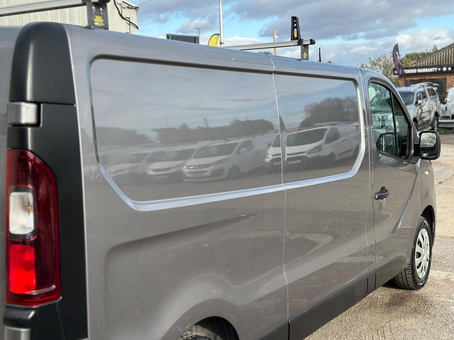 Used Vauxhall Vivaro 2018 for sale - 76175292: Photo 27