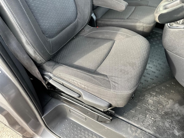 Used Vauxhall Vivaro 2018 for sale - 76175292: Photo 31