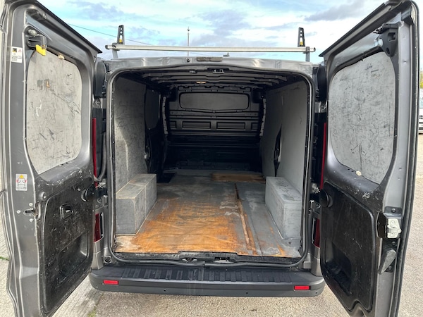 Used Vauxhall Vivaro 2018 for sale - 76175292: Photo 42