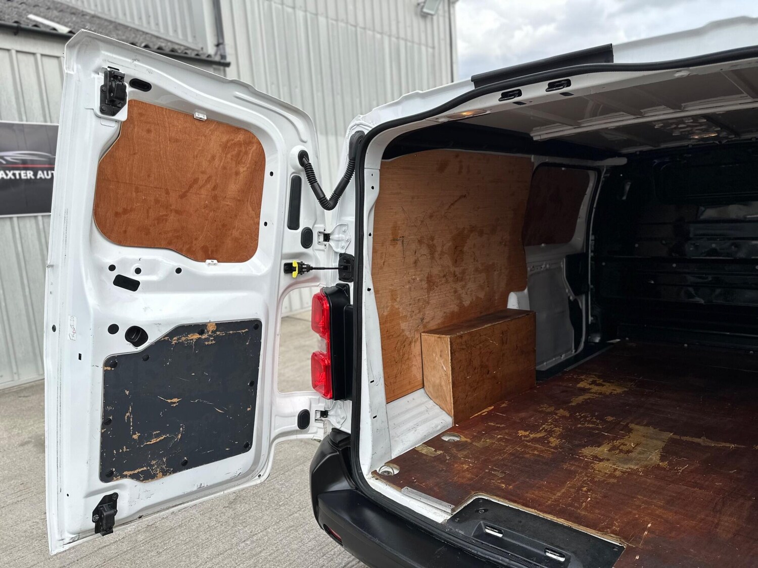 Vehicle 44