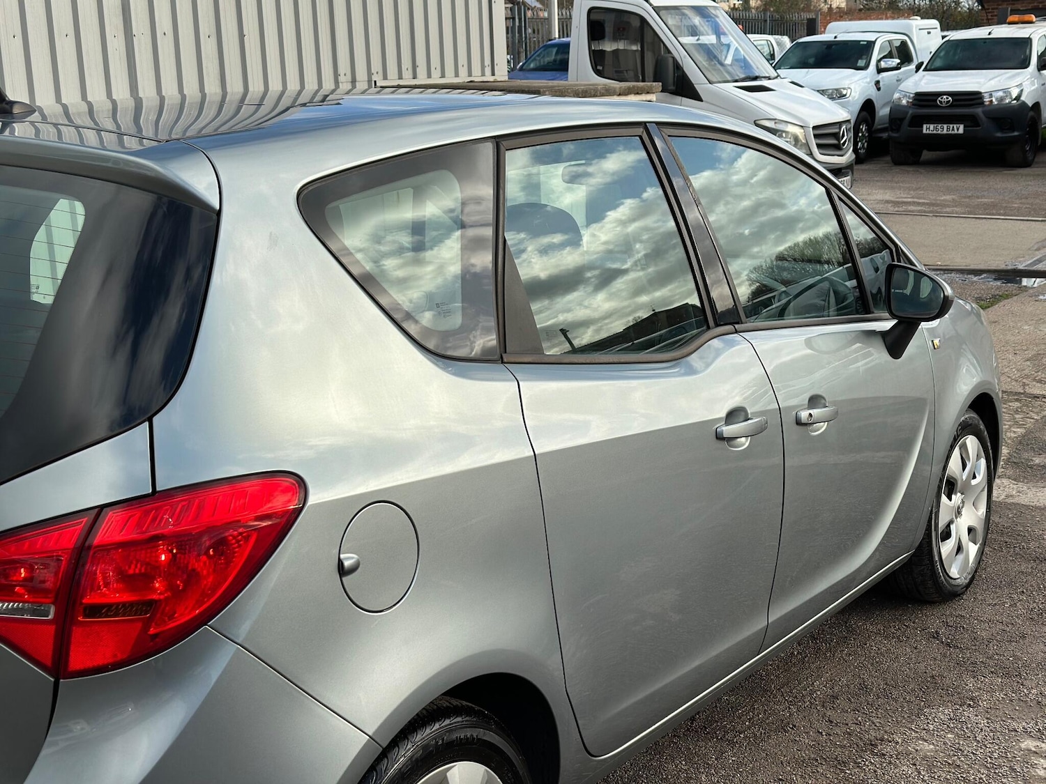 Used Vauxhall Meriva 2014 for sale - 76898803: Photo 34