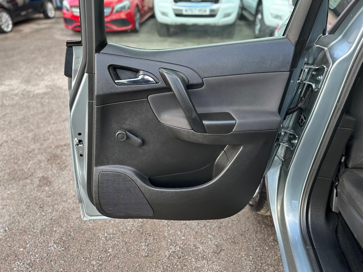 Used Vauxhall Meriva 2014 for sale - 76898803: Photo 44