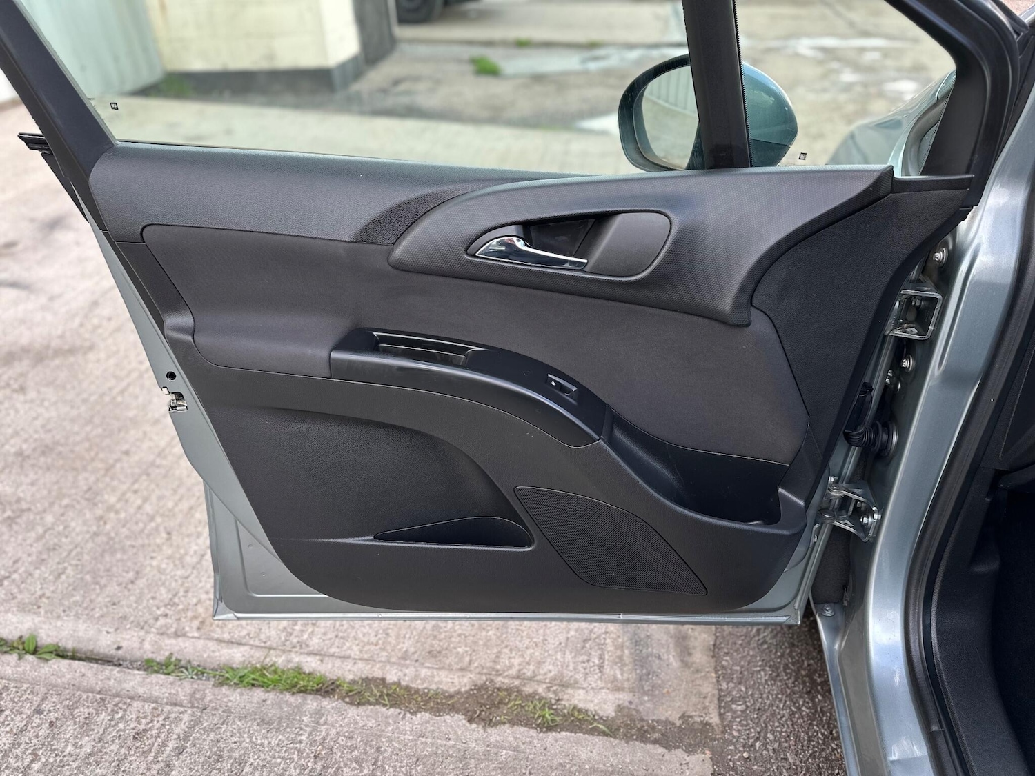 Used Vauxhall Meriva 2014 for sale - 76898803: Photo 55