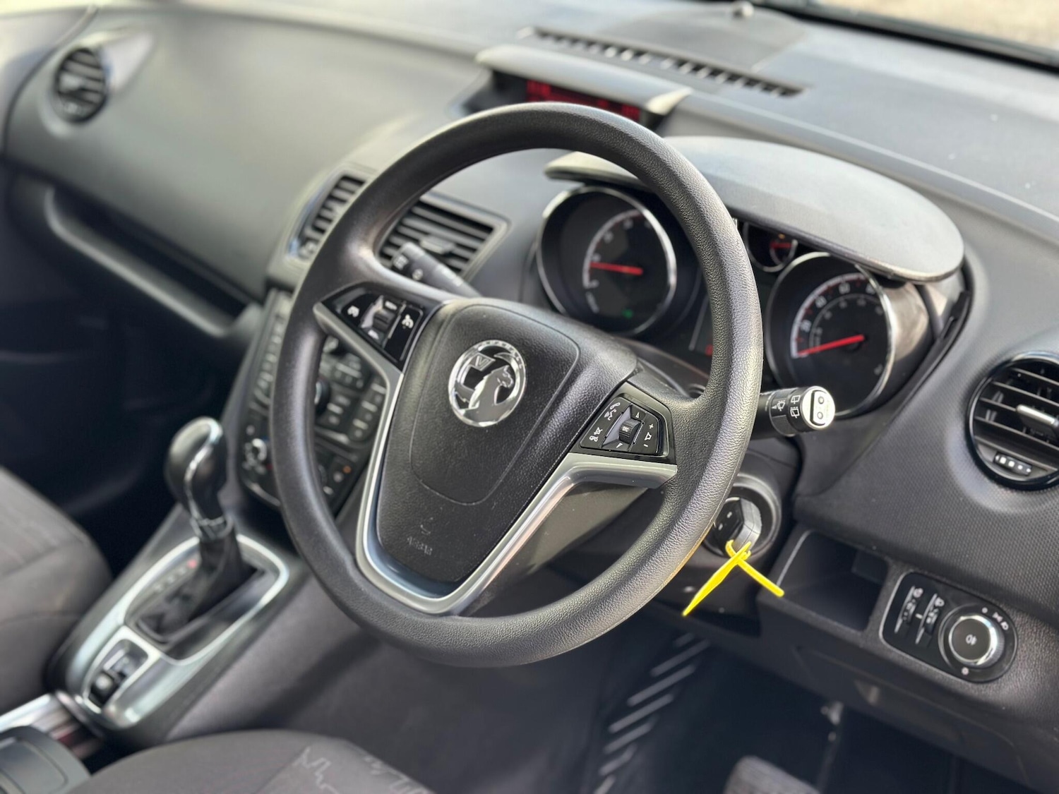 Used Vauxhall Meriva 2014 for sale - 76898803: Photo 9