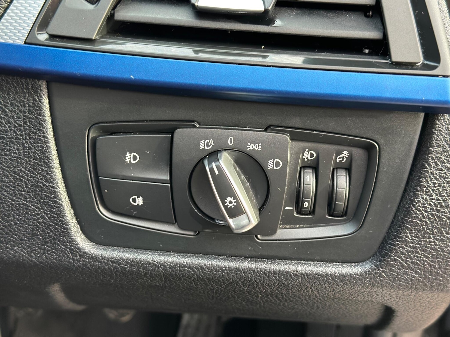 Used BMW 3 Series 2013 for sale - 76645296: Photo 34