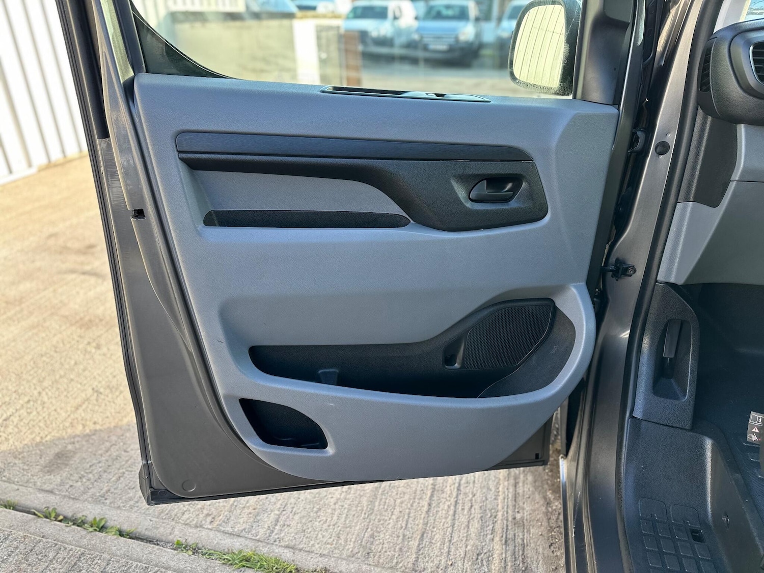 Used Citroen Dispatch 2020 for sale - 77066943: Photo 43