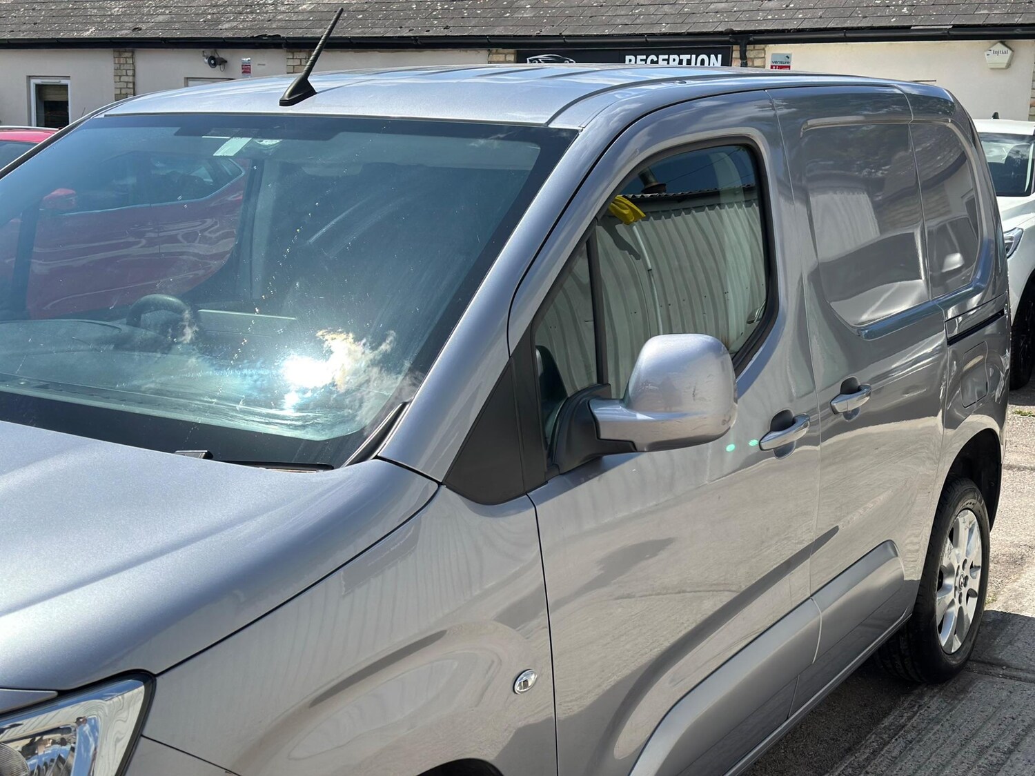 Vehicle 21