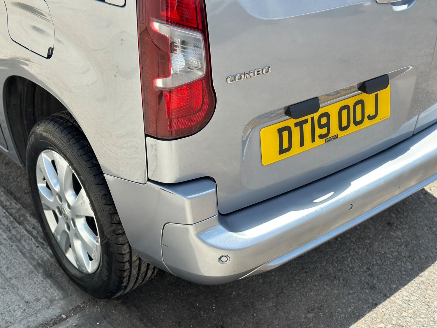 Vehicle 22