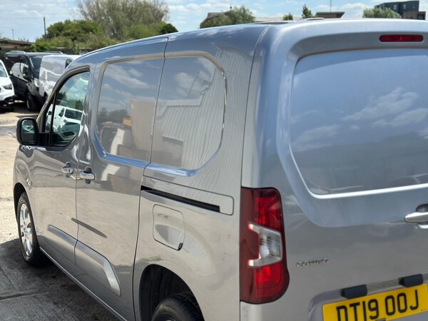 Used Vauxhall Combo 2019 for sale - 75185855: Photo 23