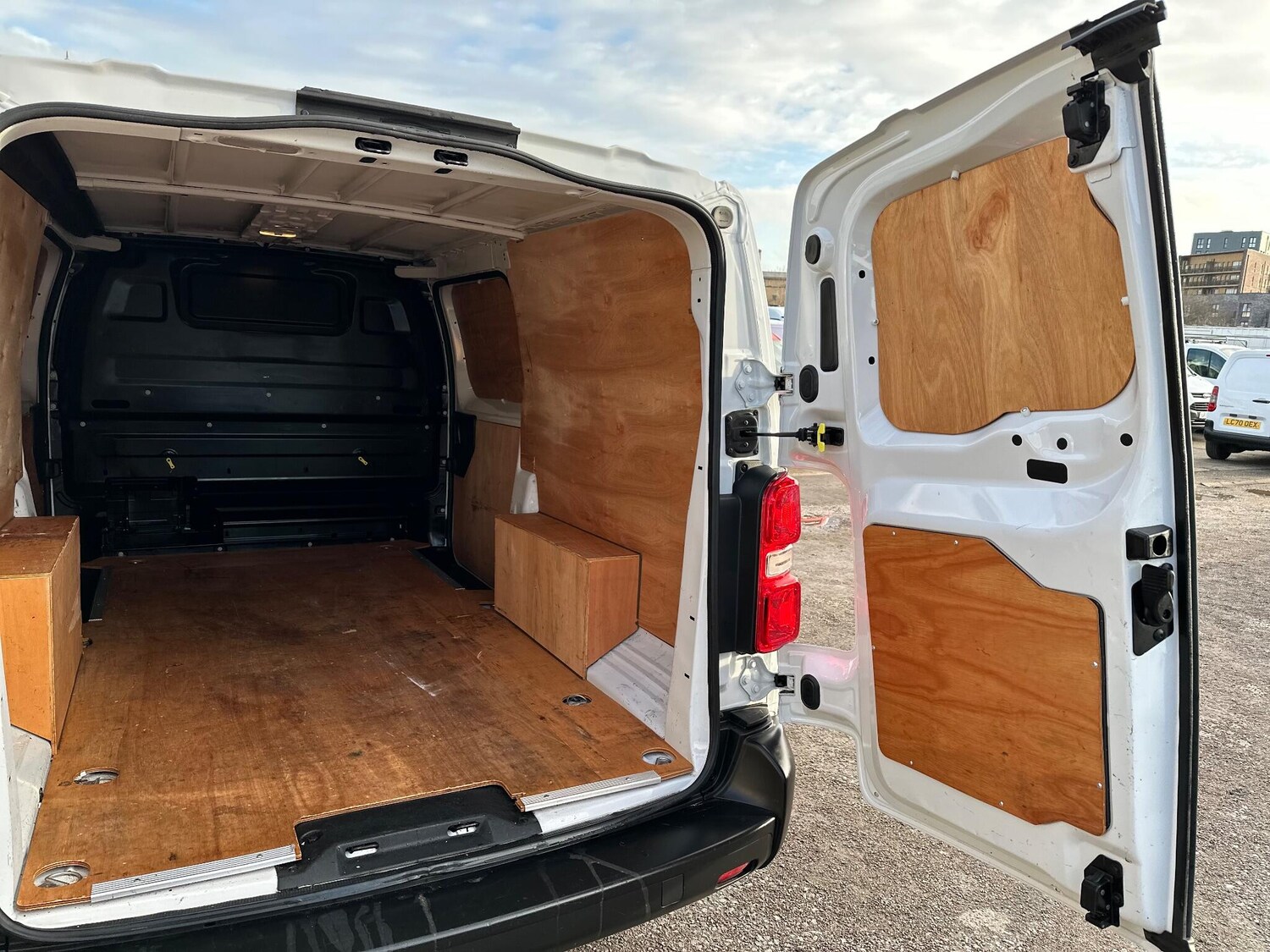 Used Citroen Dispatch 2022 for sale - 77496256: Photo 42