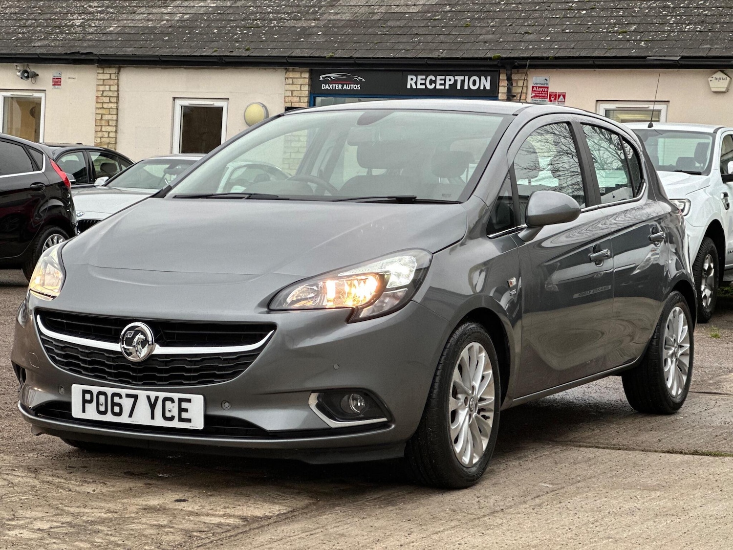 Used Vauxhall Corsa for sale - 76728246: Photo 3