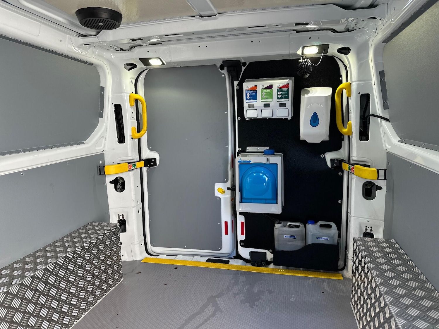 Used Ford Transit Custom 2017 for sale - 77101999: Photo 50