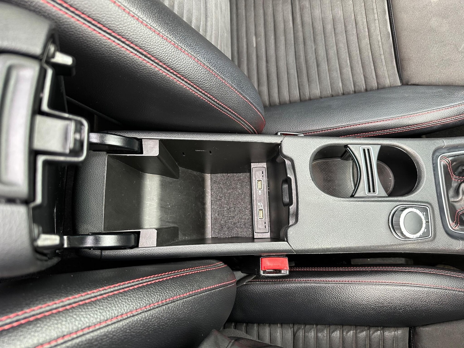 Used Mercedes-Benz A-Class 2016 for sale - 76499475: Photo 47