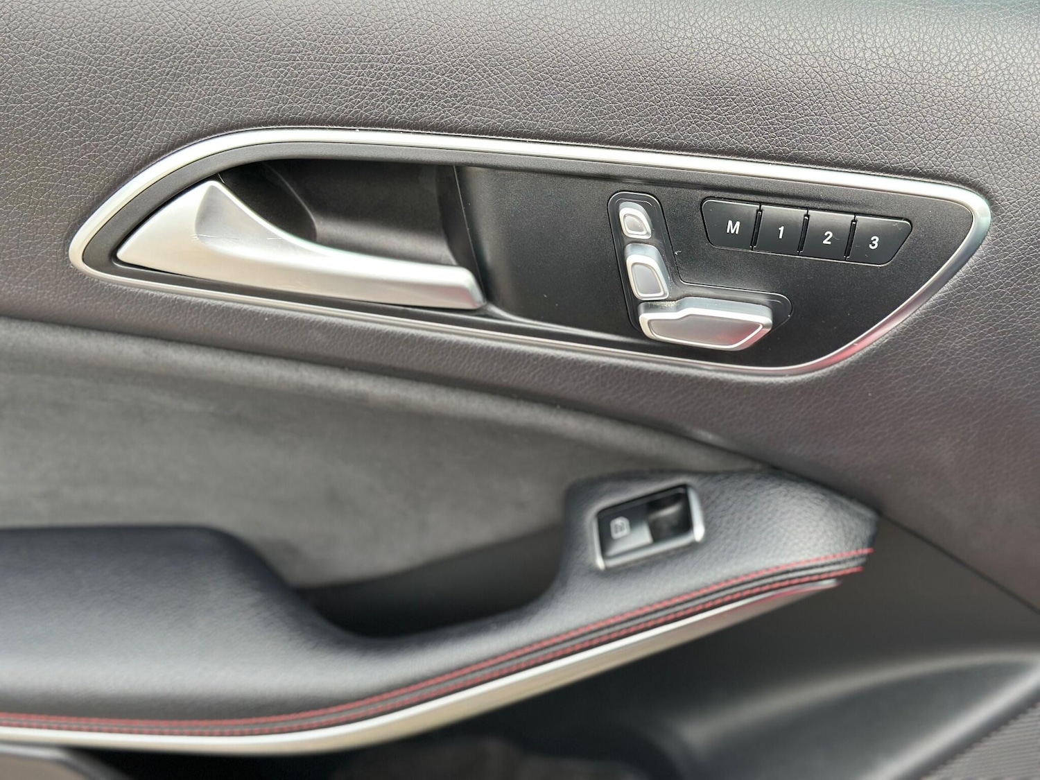 Used Mercedes-Benz A-Class 2016 for sale - 76499475: Photo 64