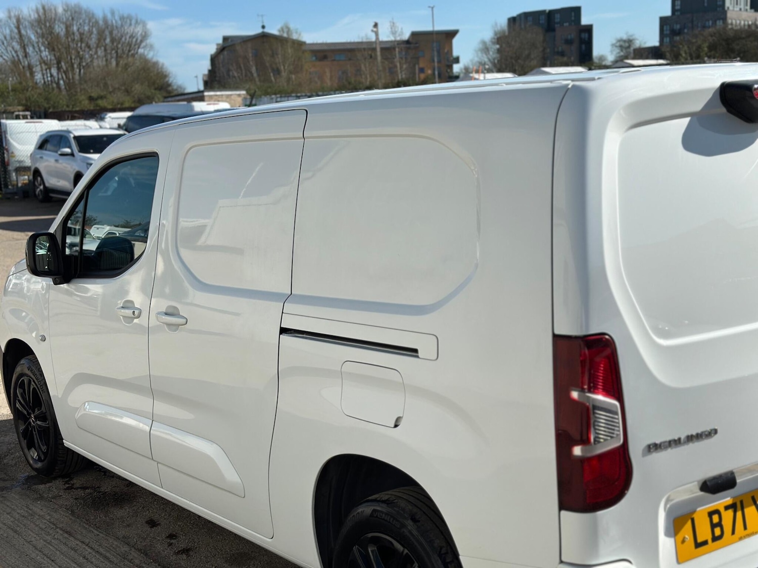 Used Citroen Berlingo 2021 for sale - 77939501: Photo 24