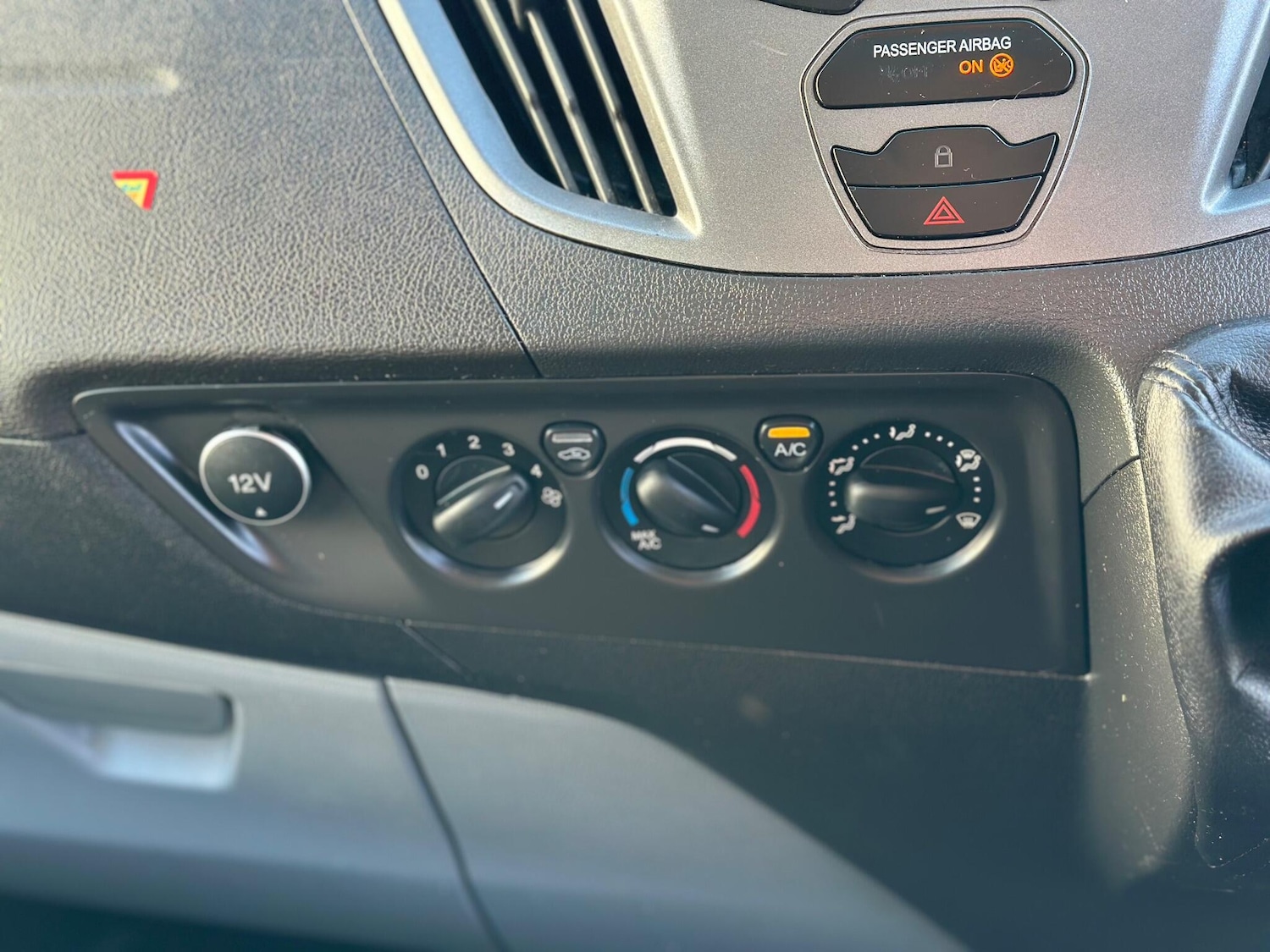 Used Ford Transit Custom 2017 for sale - 77175245: Photo 40