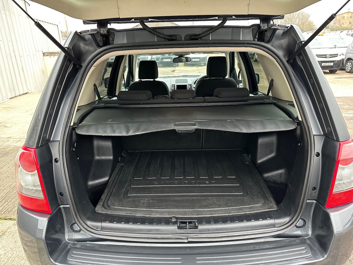 Used Land Rover Freelander 2009 for sale - 77331871: Photo 41