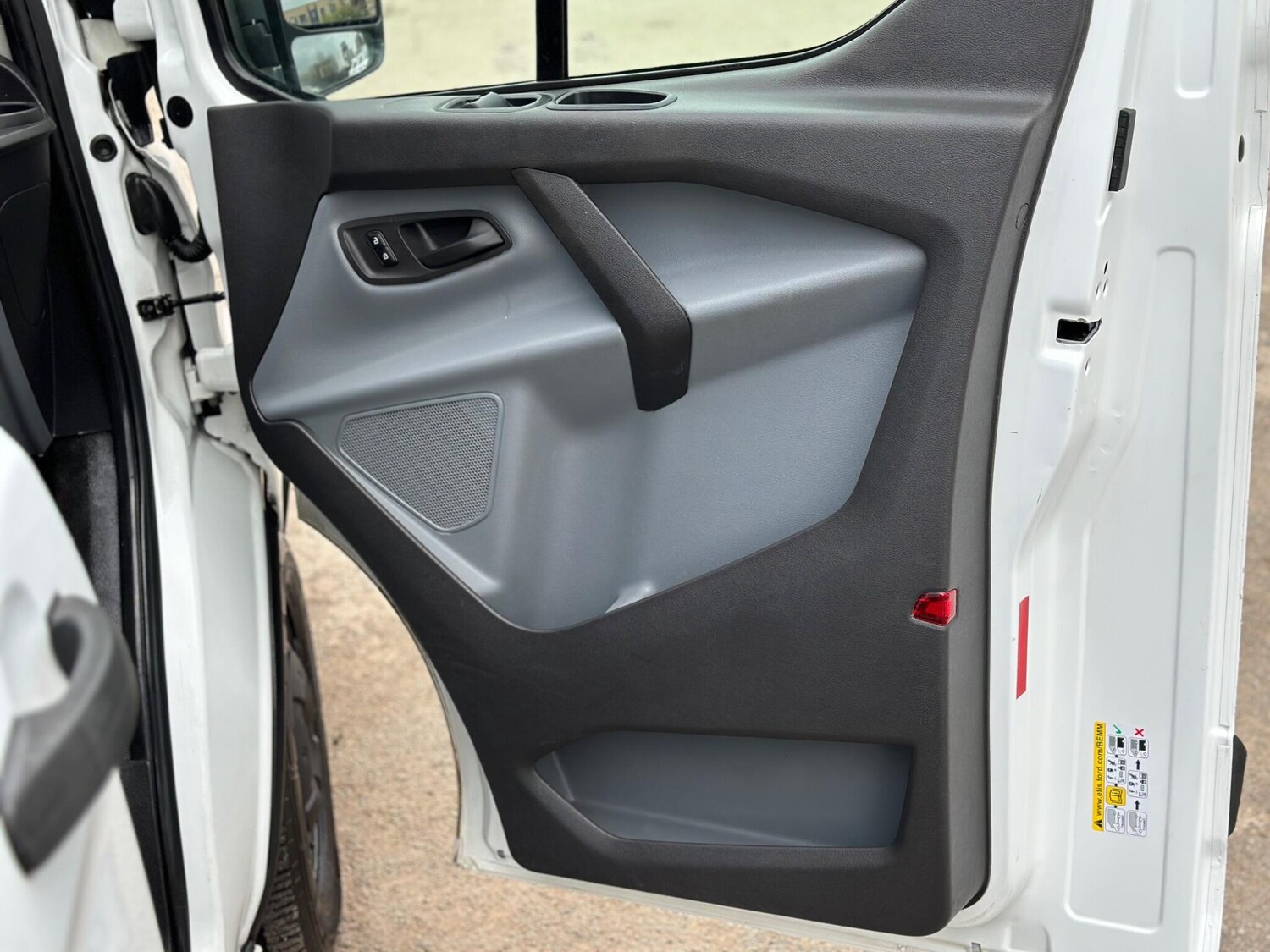 Used Ford Transit Custom for sale - 78115091: Photo 32