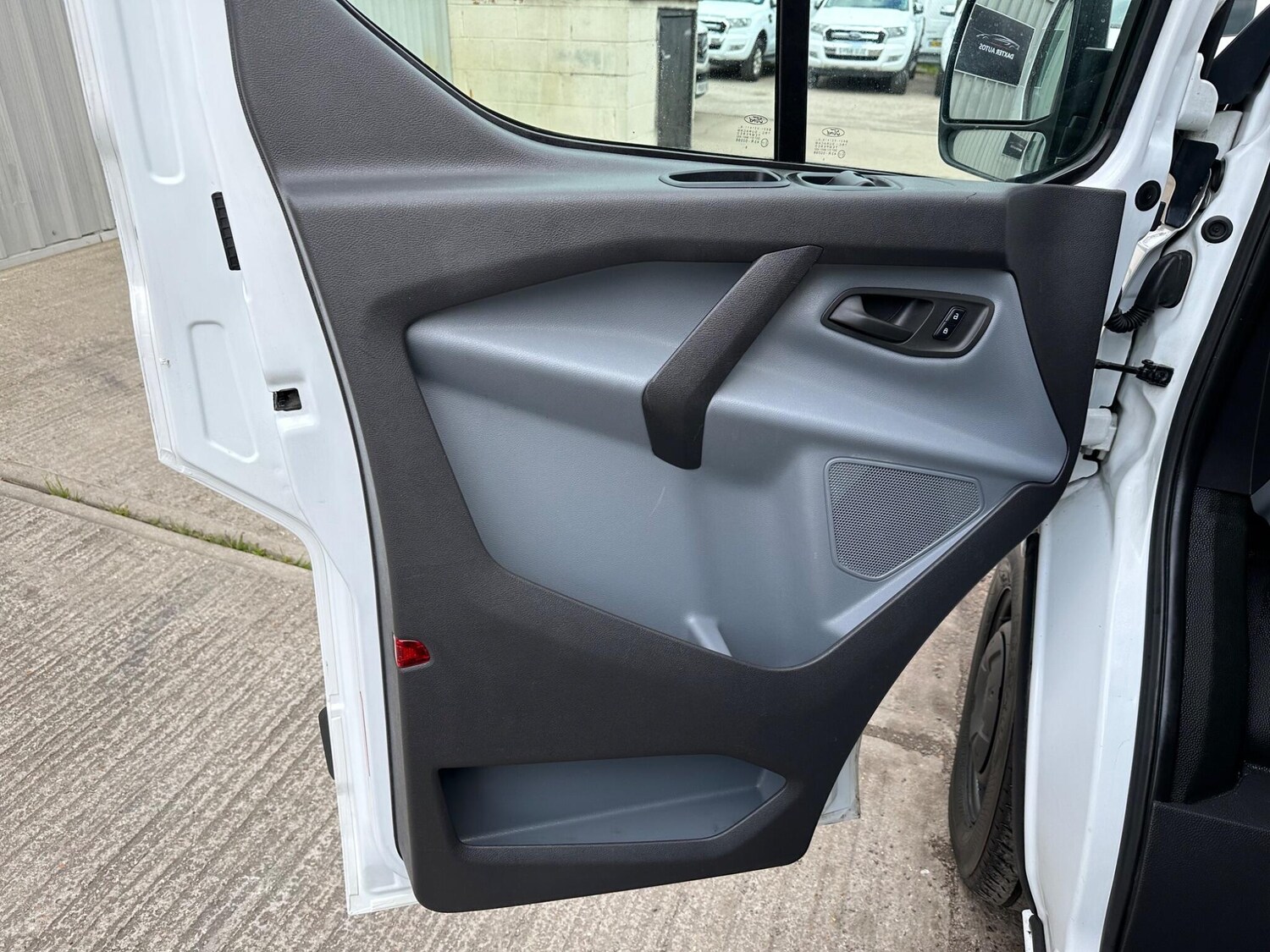 Used Ford Transit Custom for sale - 78115091: Photo 53